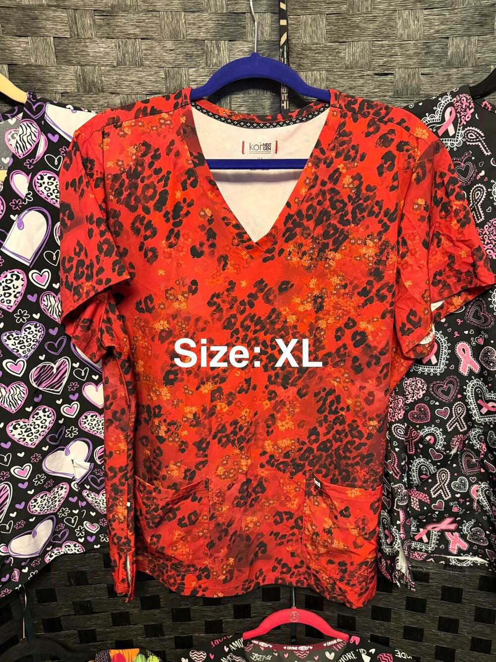 Koi Next Gen Red Leopard Floral Print V-Neck Scrub Top Size XL